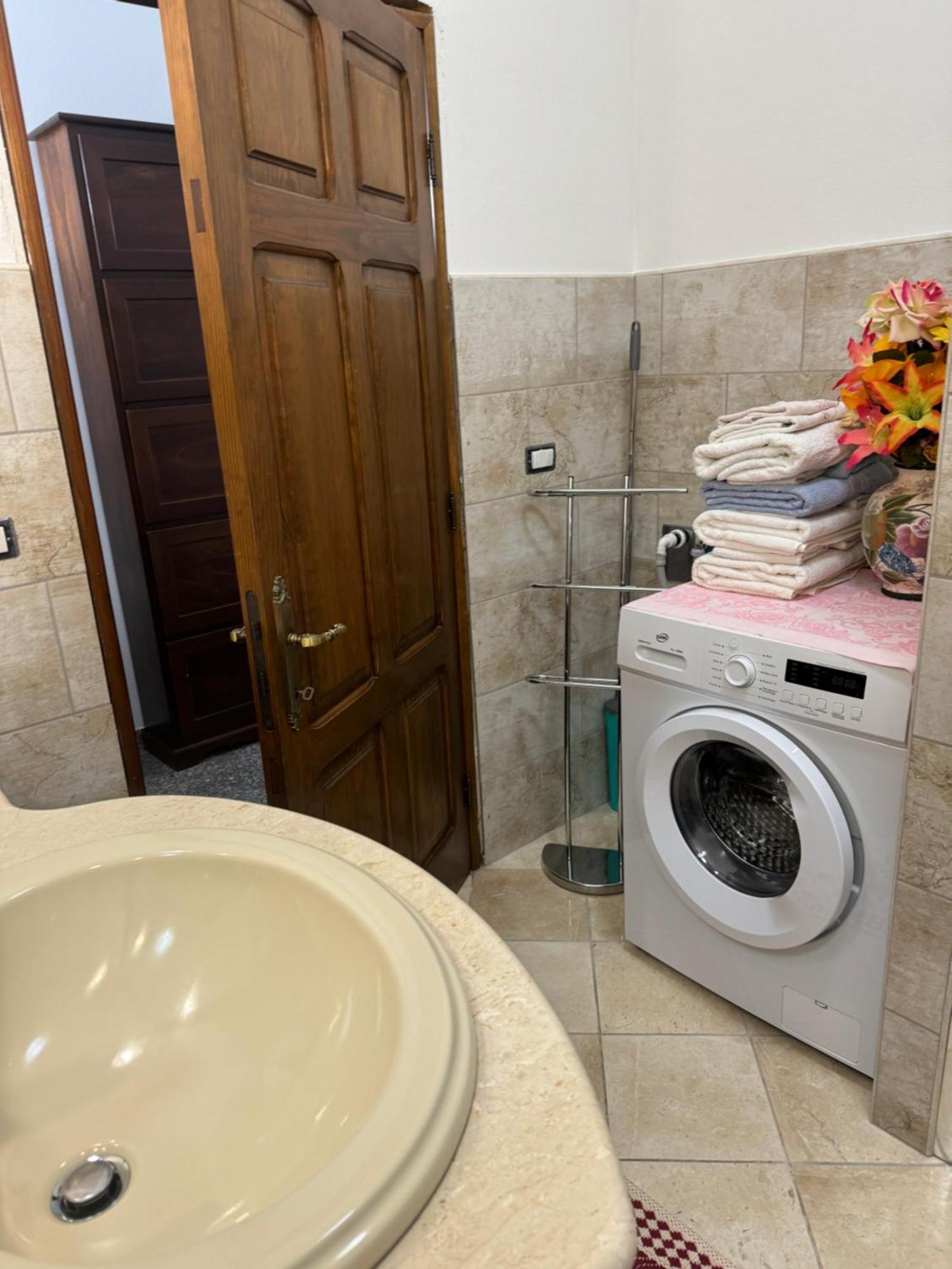Da Gio Apartment ออลเบีย ภายนอก รูปภาพ